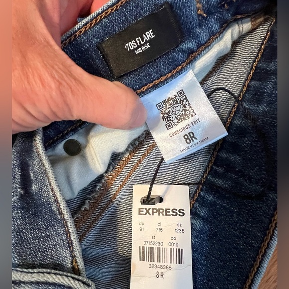 Express Blue 70s Flare Jeans Midrise Sz 8 NWT - Picture 6 of 7